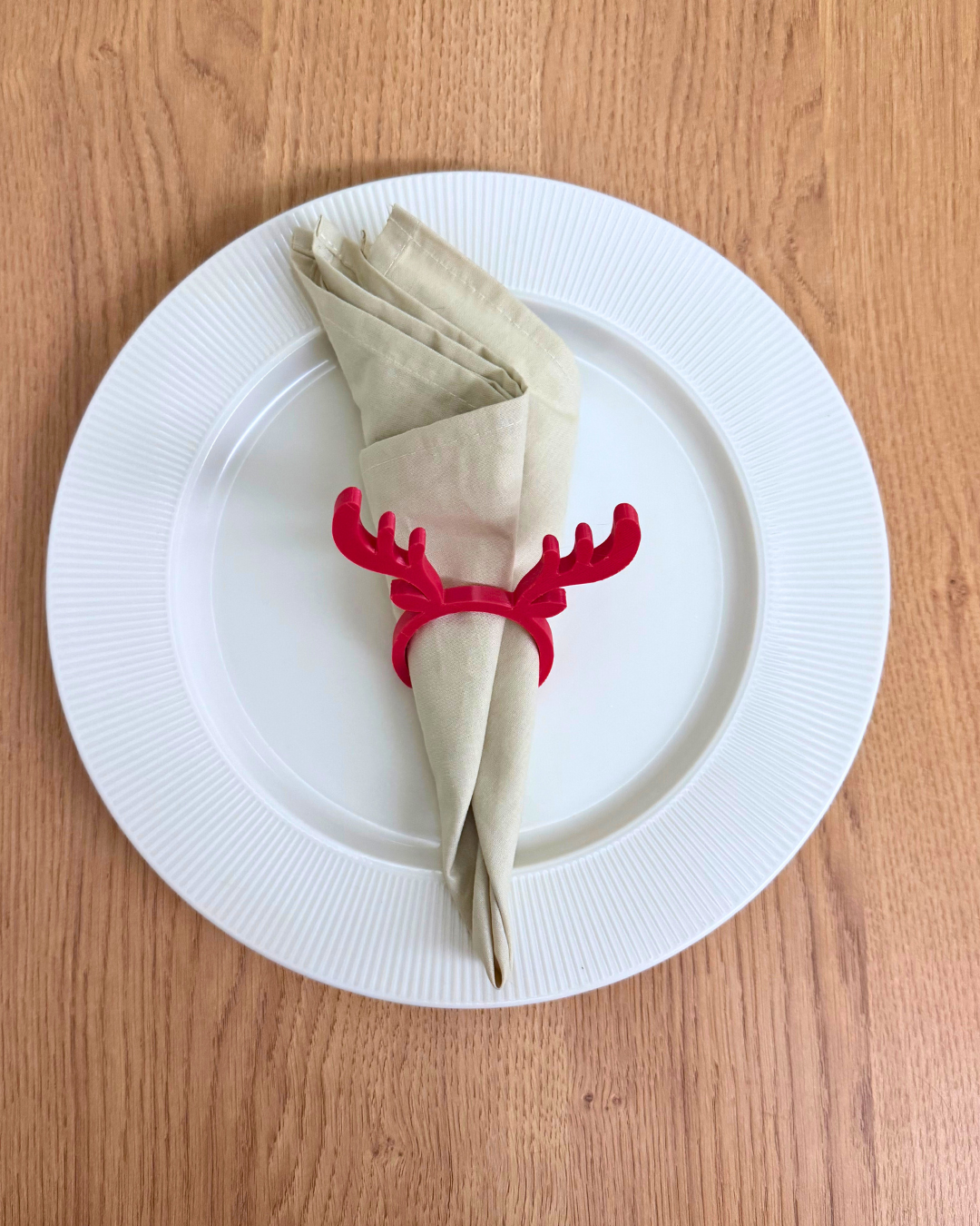 Geyikli Yılbaşı Peçete Süsü 6'lı Kırmızı Set